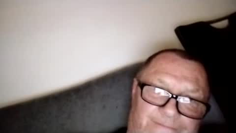 Wolfi online show from 6, 3, 2025