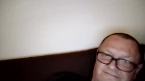 Wolfi online show from 20, 9, 2025