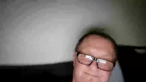 Wolfi online show from 30, 3, 2026