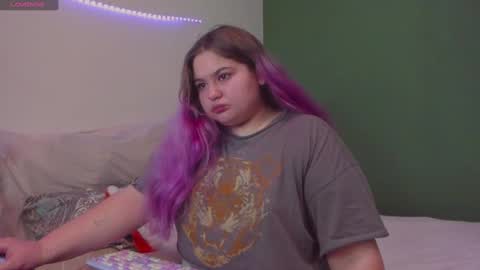 Snapshot of freakcute_friends chatting on 9, 2, 2025 Alice online show from 9, 2, 2025