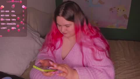 Snapshot of freakcute_friends chatting on 5, 3, 2025 Alice online show from 5, 3, 2025