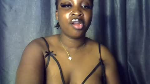 Snapshot of freaky_brula chatting on 15, 6, 2026 freaky brula online show from 15, 6, 2026