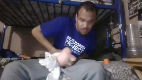 freakyfreddie48 online show from 4, 2, 2025