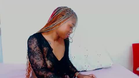 Snapshot of freakyscarlrt00 chatting on 24, 9, 2025 FreakyScarlet00 online show from 24, 9, 2025