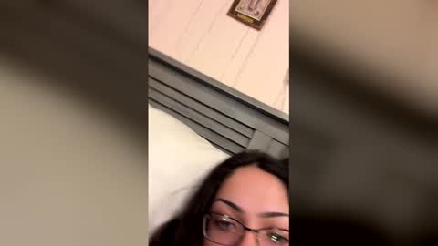 Snapshot of freakyyylatinaa chatting on 17, 1, 2026 freakyylatinagoddess online show from 17, 1, 2026