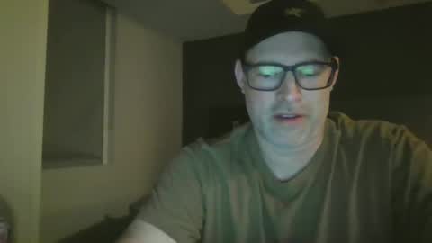 Snapshot of fred177771558049 chatting on 22, 3, 2026 fred177771558049 online show from 22, 3, 2026