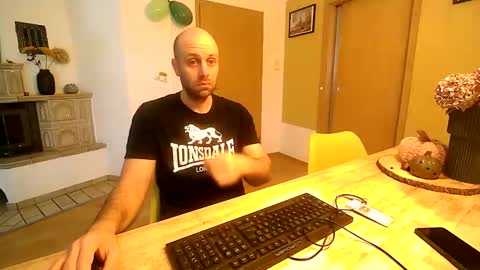 freddow online show from 20, 10, 2025