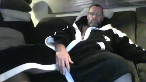 fredo76491 online show from 8, 1, 2026