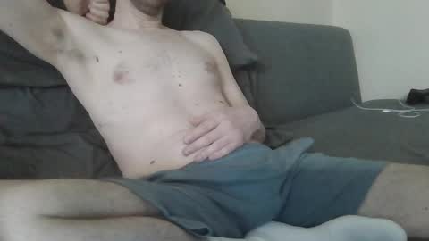 Snapshot of fredthetom12 chatting on 18, 1, 2025 Greedy Fred online show from 18, 1, 2025