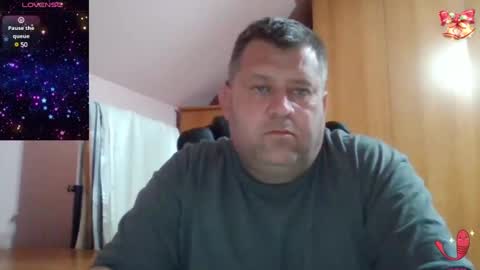 freeboy80180 online show from 10, 3, 2025