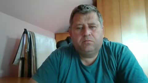 freeboy80180 online show from 15, 9, 2025