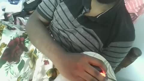 freeforyoubby online show from 8, 11, 2025