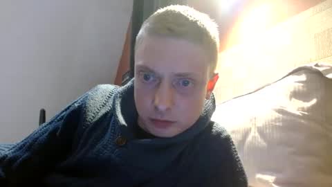 Snapshot of french59121 chatting on 17, 12, 2024 Antoine online show from 17, 12, 2024