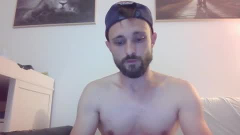 Snapshot of french_truck chatting on 18, 4, 2026 french_truck online show from 18, 4, 2026