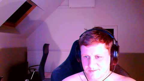 Snapshot of frenchfrieswithmayo chatting on 18, 10, 2025 French fries online show from 18, 10, 2025