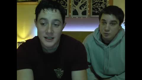 French Horny Bibs online show from 15, 1, 2025