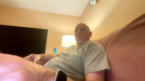 Snapshot of freshfromthepump chatting on 30, 11, 2025 freshfromthepump online show from 30, 11, 2025