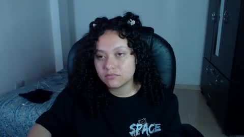 Louise  online show from 29, 12, 2024