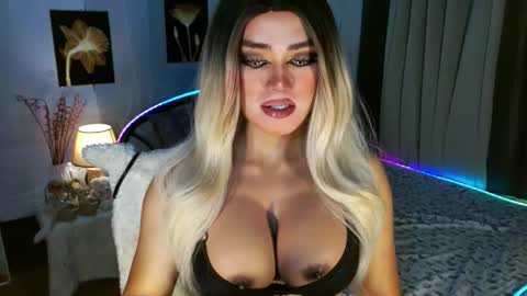 Miss Frea  online show from 20, 3, 2026