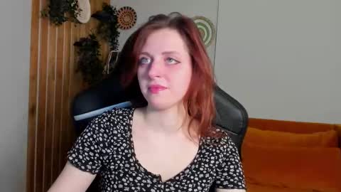 Snapshot of freyavey chatting on 6, 2, 2026 FreyaVey online show from 6, 2, 2026