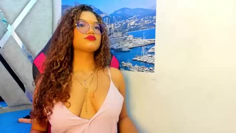 Frezzita online show from 3, 10, 2025