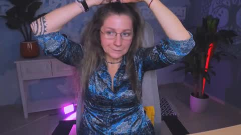 Frida Tander online show from 20, 12, 2024