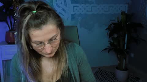 Frida Tander online show from 15, 1, 2025