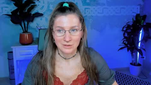 Frida Tander online show from 24, 1, 2025