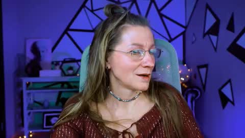 Frida Tander online show from 16, 2, 2025