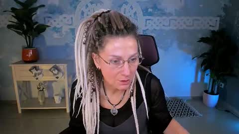 Frida Tander online show from 9, 1, 2026