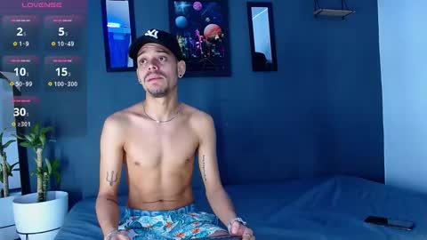 Snapshot of friendsofeverything_ chatting on 21, 12, 2024 Adam y pitter online show from 21, 12, 2024