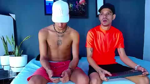 Snapshot of friendsofeverything_ chatting on 23, 12, 2024 Adam y pitter online show from 23, 12, 2024