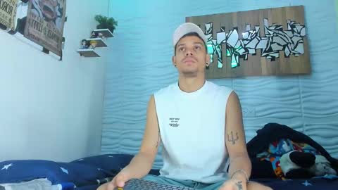 Snapshot of friendsofeverything_ chatting on 5, 10, 2025 Adam y pitter online show from 5, 10, 2025