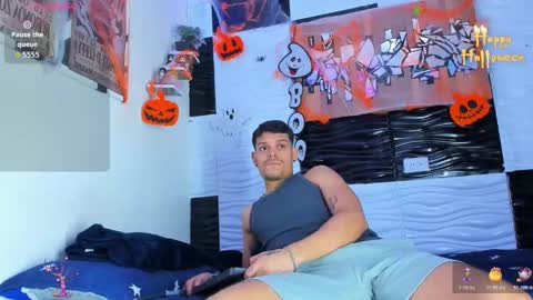 Snapshot of friendsofeverything_ chatting on 17, 10, 2025 Adam y pitter online show from 17, 10, 2025