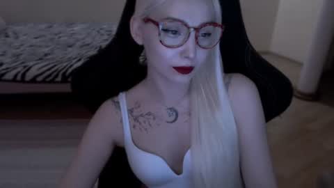 Lilith online show from 10, 6, 2026