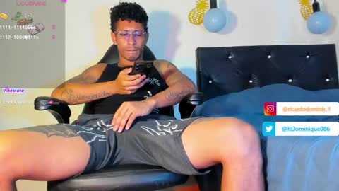 Ricardodominic 1   MODELO INDEPENDIENTE online show from 2, 2, 2025