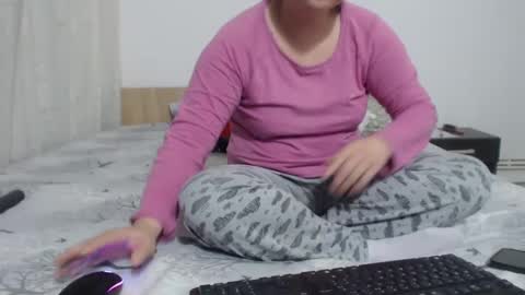 Ella online show from 22, 2, 2025