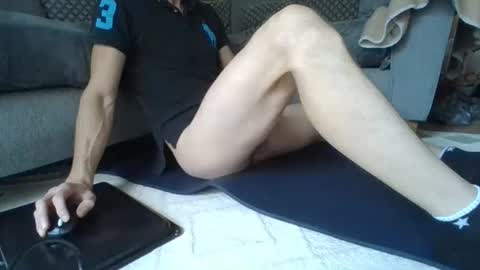 Snapshot of fuckbeatb chatting on 18, 9, 2025 fuckbeatb online show from 18, 9, 2025