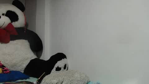 Mia and Gary  online show from 15, 2, 2025