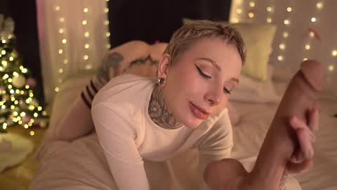 Eva         all my links   online show from 5, 12, 2025