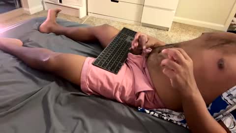 Snapshot of fuklicious chatting on 2, 3, 2025 fuklicious online show from 2, 3, 2025