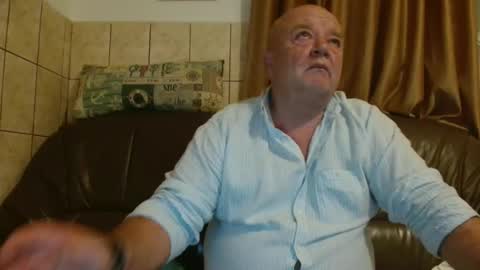 fullballs6 online show from 10, 10, 2025