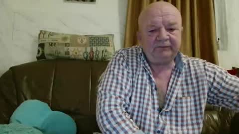 fullballs6 online show from 26, 3, 2026