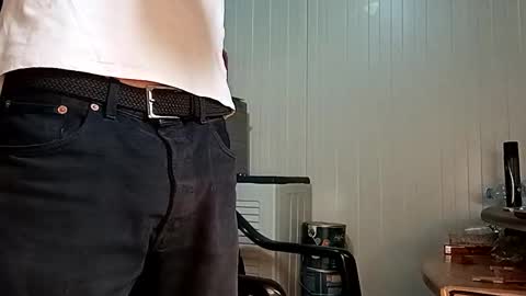 Italian men online show from 9, 3, 2025