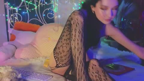 Tiffany online show from 1, 3, 2025