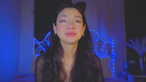 Tiffany online show from 8, 11, 2025