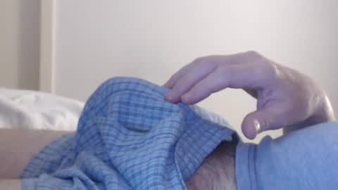 Snapshot of funtime072 chatting on 29, 10, 2025 funtime072 online show from 29, 10, 2025