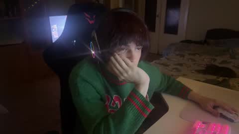 Snapshot of furiafap chatting on 30, 9, 2025 Edward online show from 30, 9, 2025