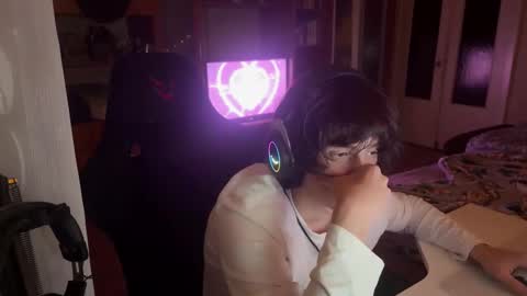 Snapshot of furiafap chatting on 7, 10, 2025 Edward online show from 7, 10, 2025
