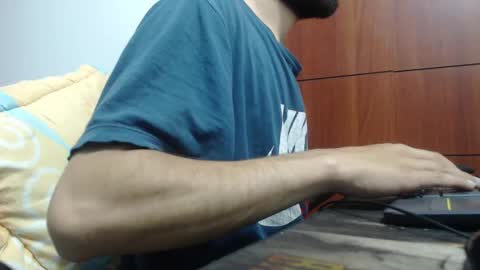 Snapshot of fvckhorneyguy chatting on 17, 2, 2025 andrew online show from 17, 2, 2025